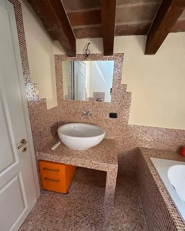 Apartment Mansarda Di Design Nel Centro Di *