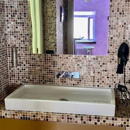 Apartment Mansarda Di Design Nel Centro Di *